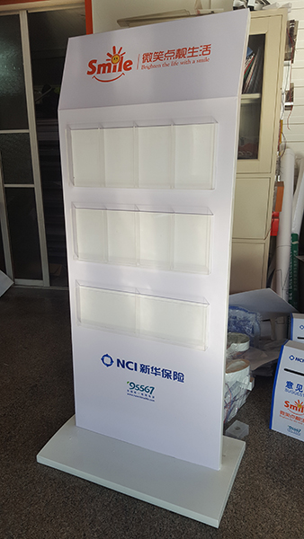 不銹鋼展示架、不銹鋼標(biāo)牌